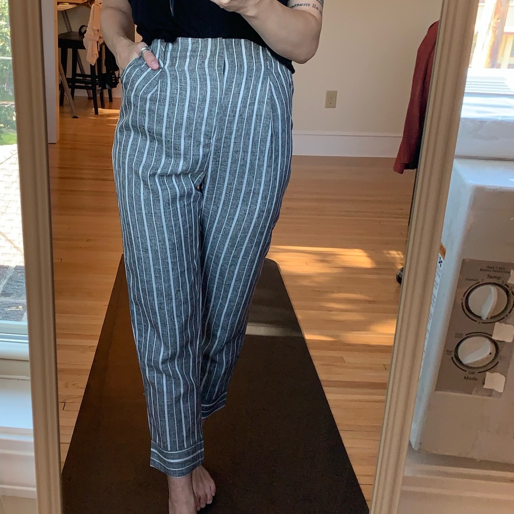Gray high waist trousers